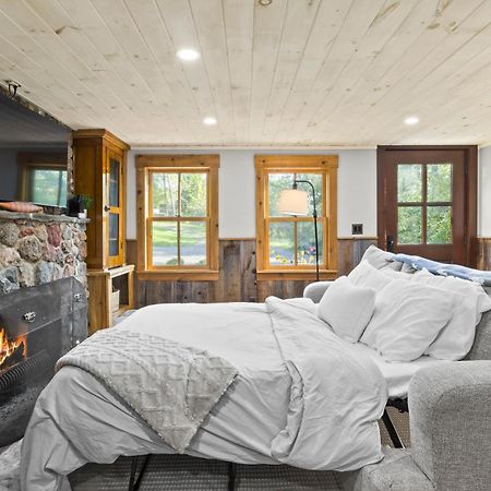 Cozy Two Bedroom Home On Canandaigua Lake Rushville Bagian luar foto