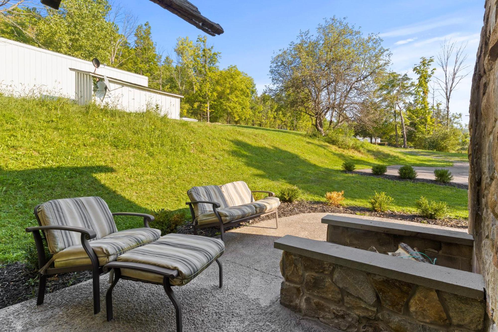 Cozy Two Bedroom Home On Canandaigua Lake Rushville Bagian luar foto